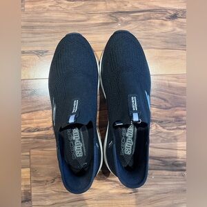 Skechers Black Slip-On Sneakers